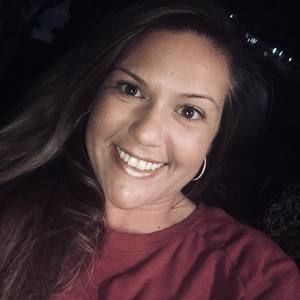 Meet your Posher, Courtney